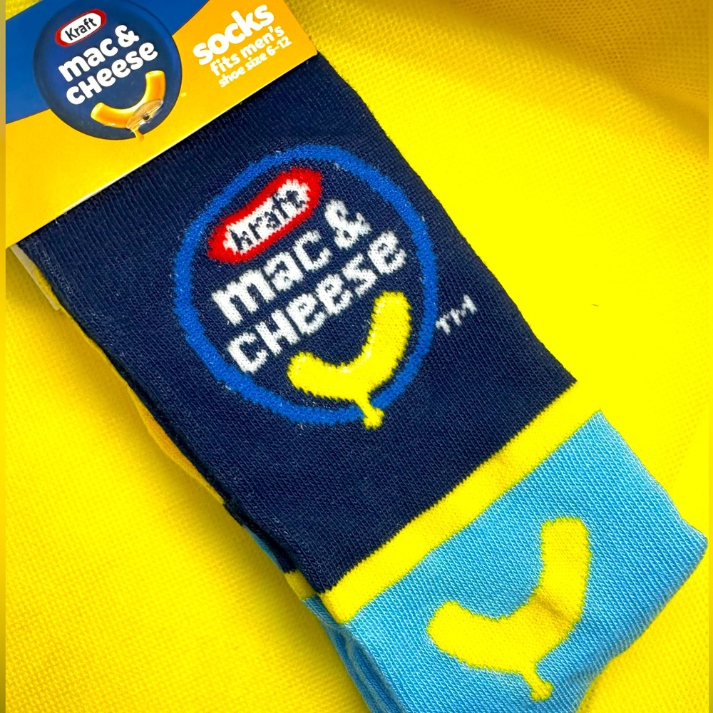 Trendy Graphic Mac N Cheese Socks